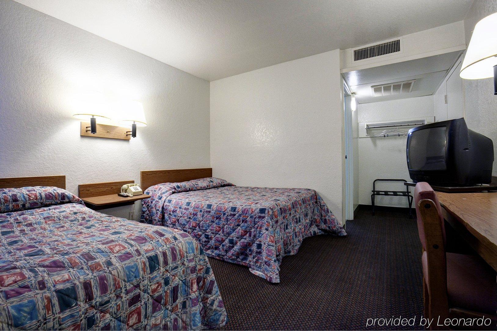 Travelodge By Wyndham Grand Rapids North Walker Chambre photo
