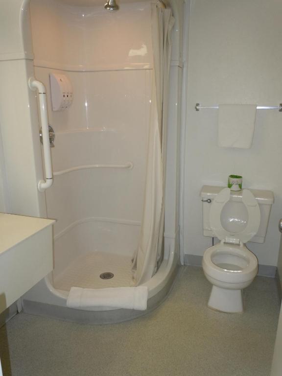 Travelodge By Wyndham Grand Rapids North Walker Chambre photo