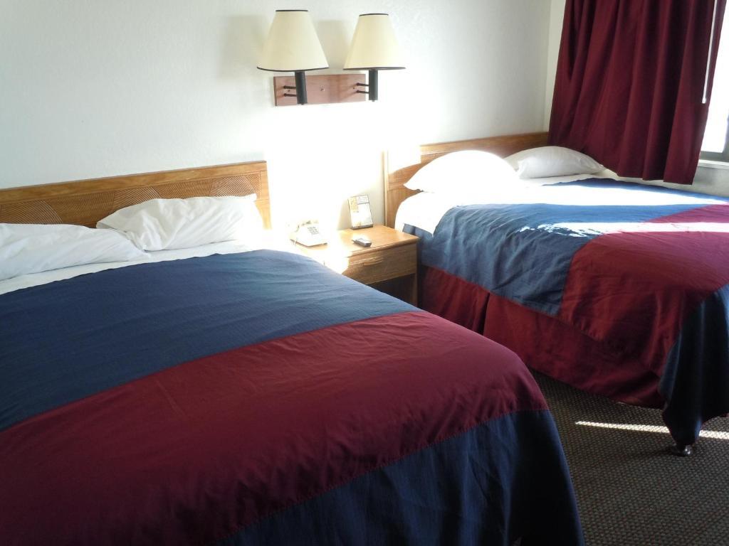 Travelodge By Wyndham Grand Rapids North Walker Chambre photo